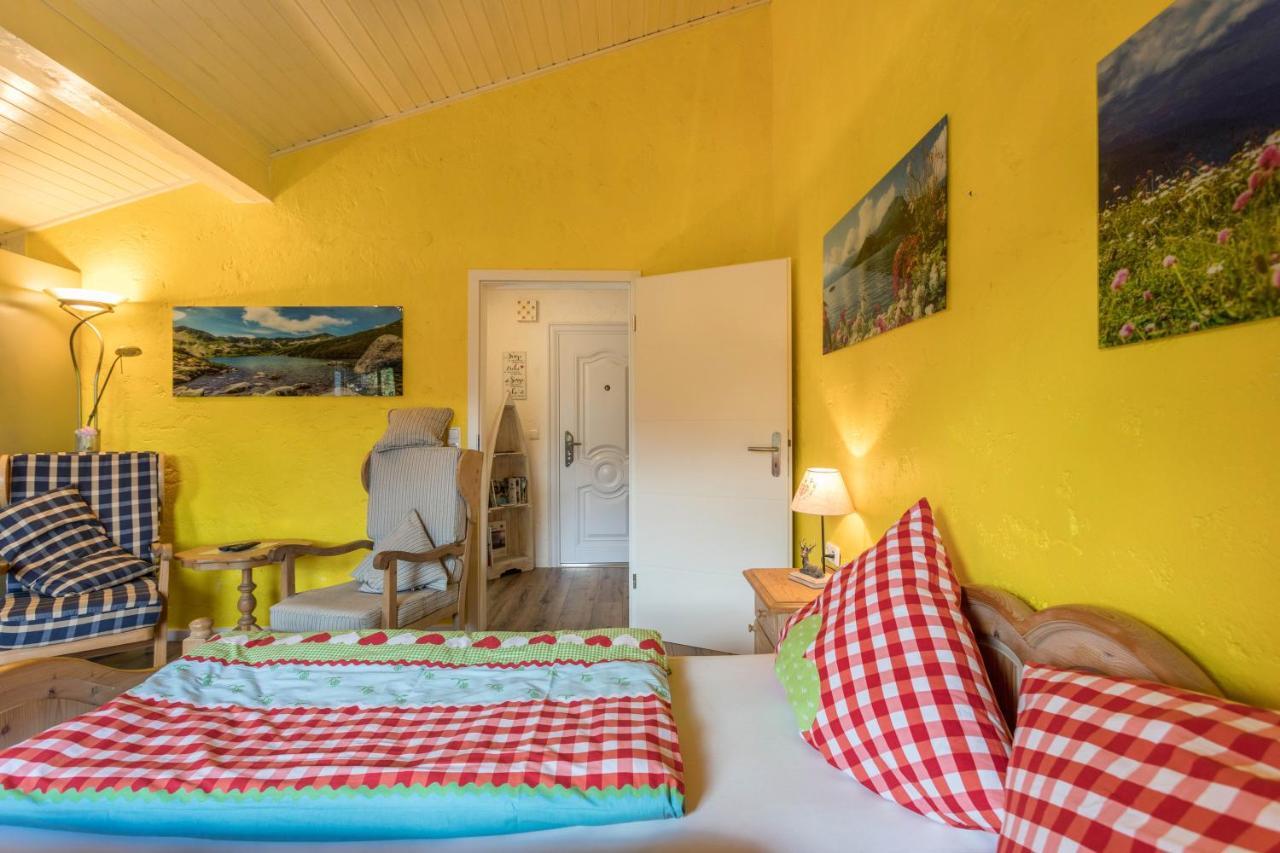 Zwischen Chiemsee Und Bergen Dg Appartement *